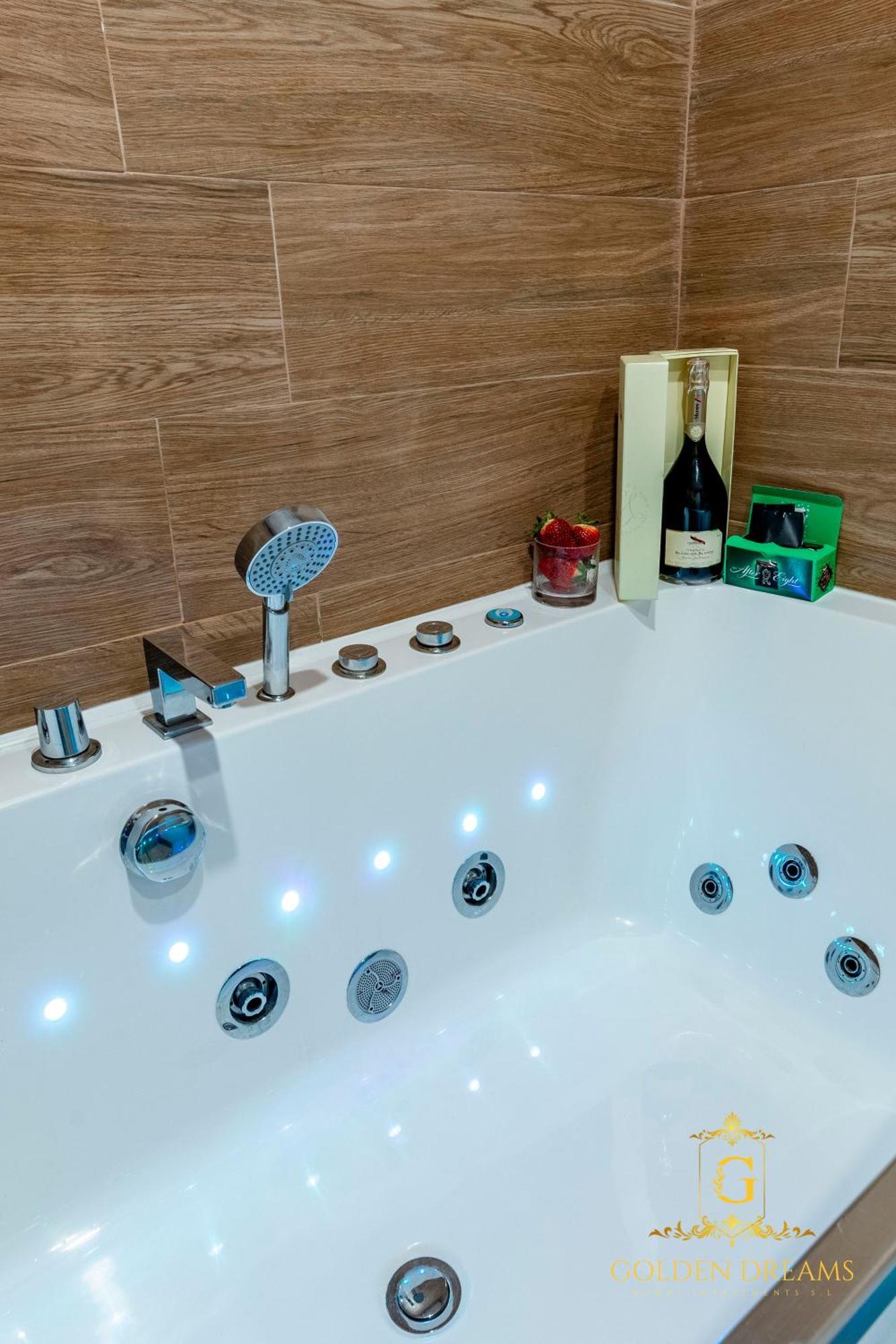 Luxe Apartment Madrid 7 Paradas De Metro De Sol المظهر الخارجي الصورة